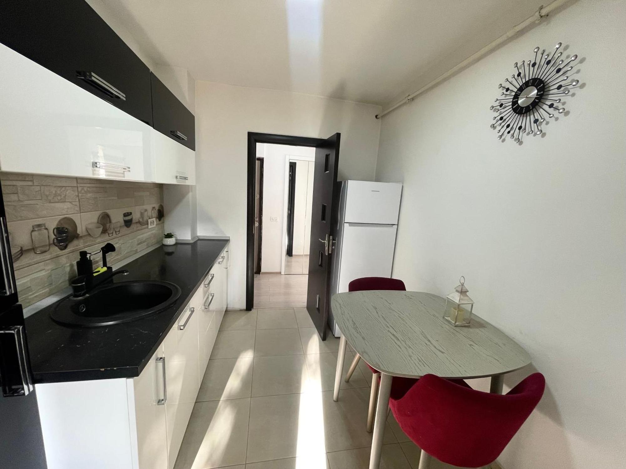 Discret Apartament One Targoviste Exteriér fotografie